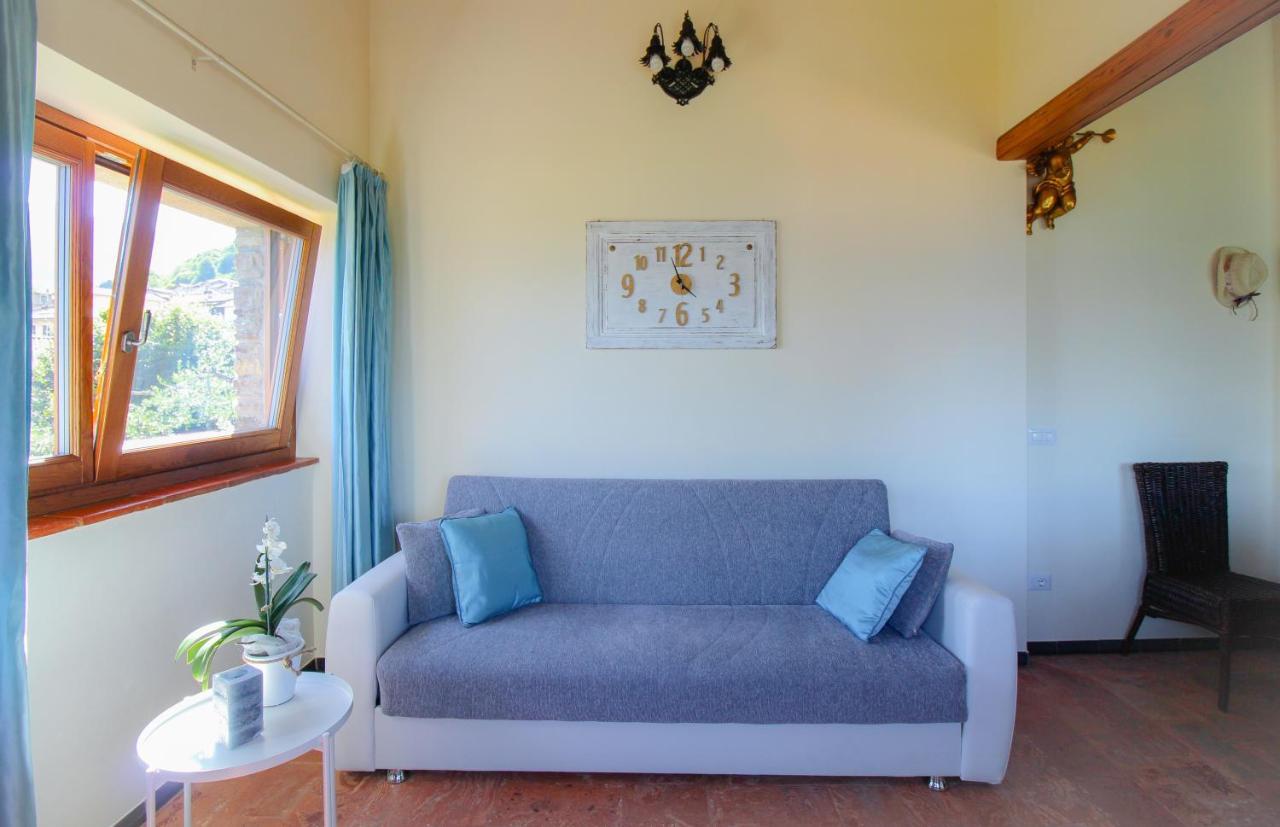 Residenza Castellum Apartment Stazzona Exterior foto